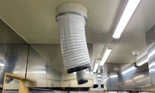 宇都宮の空調工事ならクウカン スポットエアコン工事